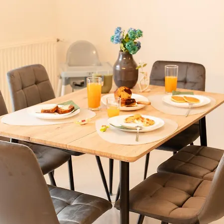 Appartement & Grey Family 100 M Cente Thessaloniki