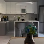 Apartamento & Grey Family 100 M Cente Tessalónica