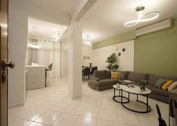 & Grey Family 100 M Cente