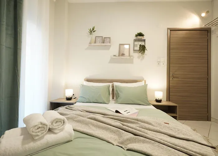 & Grey Family 100 M Cente Salonicco