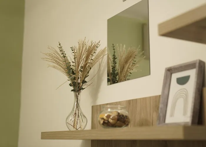 & Grey Family 100 M Cente *